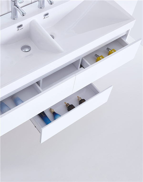 ชุดกระจกห้องน้ำ GGP04