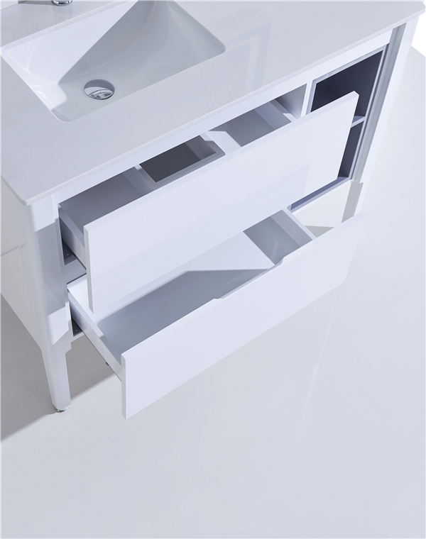 ตู้พีวีซี GGP36